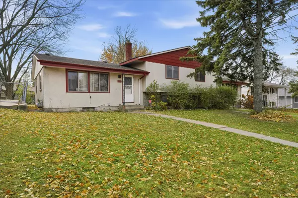 Saint Paul, MN 55106,1574 Pacific ST