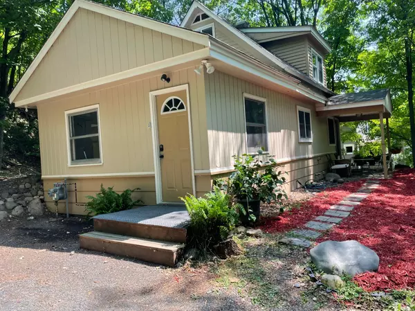 338 S Jefferson ST, Saint Croix Falls, WI 54024