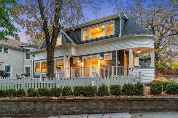 3049 E Bde Maka Ska Pkwy, Minneapolis, MN 55408