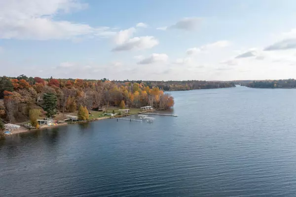 Pequot Lakes, MN 56472,10313 Ossawinnamakee RD