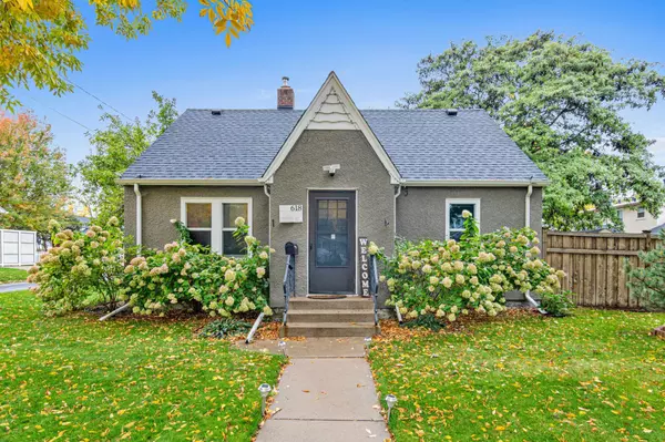 Shakopee, MN 55379,618 Holmes ST S