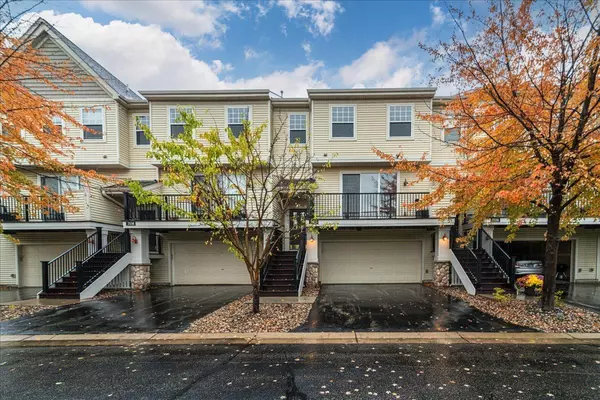 Savage, MN 55378,7532 Parkridge PL