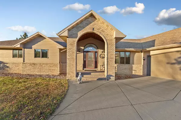 Faribault, MN 55021,1308 Greenleaf RD