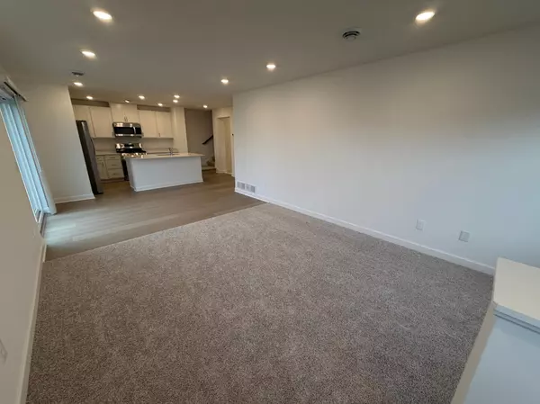 Woodbury, MN 55129,5285 Long Pointe PASS