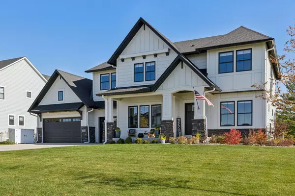 Lake Elmo, MN 55042,1389 Palmer DR N