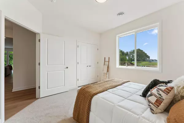 Lakeville, MN 55044,17725 Everest AVE