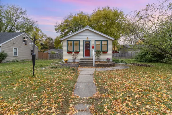 Saint Louis Park, MN 55426,3416 Sumter AVE S