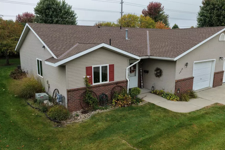 2610 9th ST SW, Willmar, MN 56201