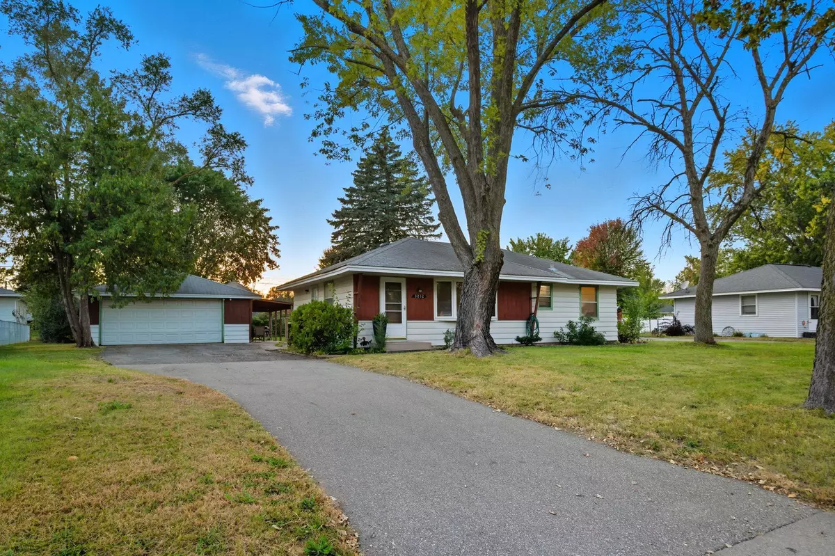 Cottage Grove, MN 55016,8832 Hadley AVE S