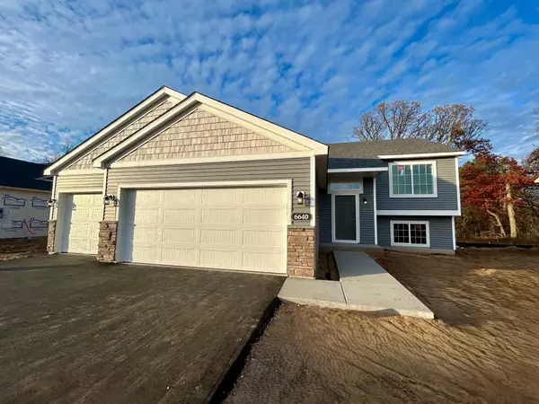 6640 Granby ST, North Branch, MN 55056