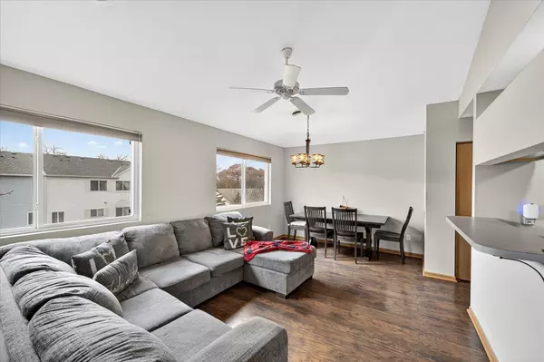 Eden Prairie, MN 55347,13188 Murdock TER