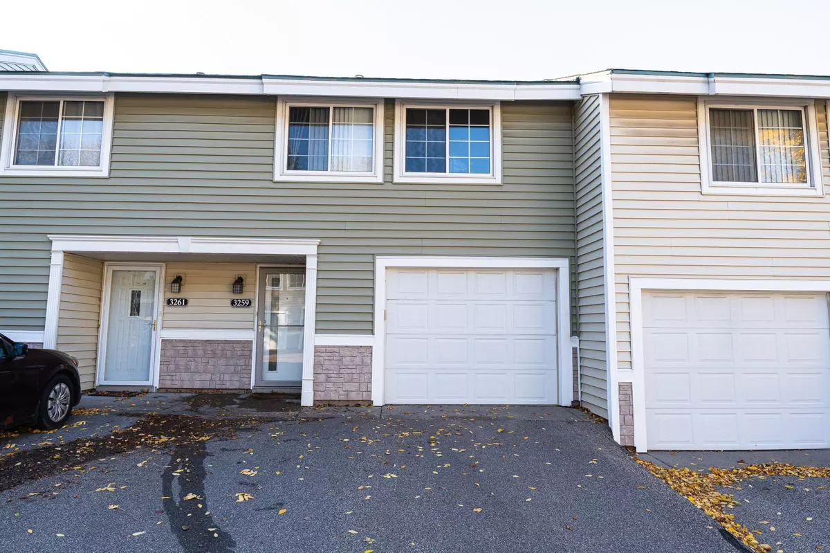 Eagan, MN 55121,3259 Valley Ridge DR #10