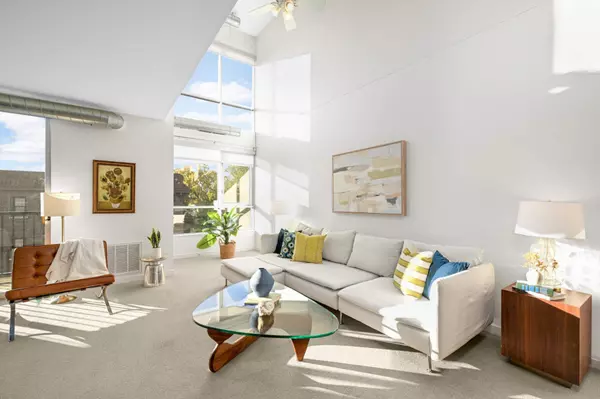 1829 3rd AVE S #215, Minneapolis, MN 55404