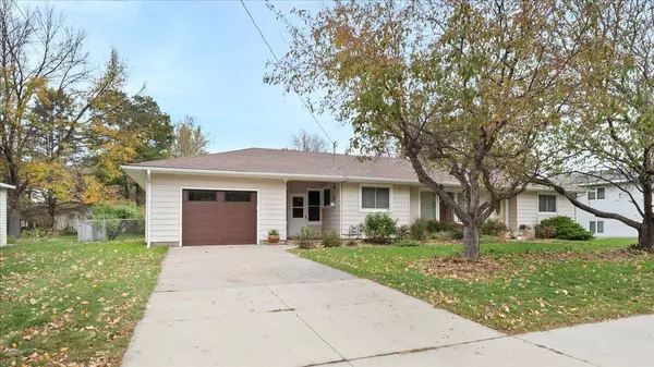 Cold Spring, MN 56320,1007 1st ST S