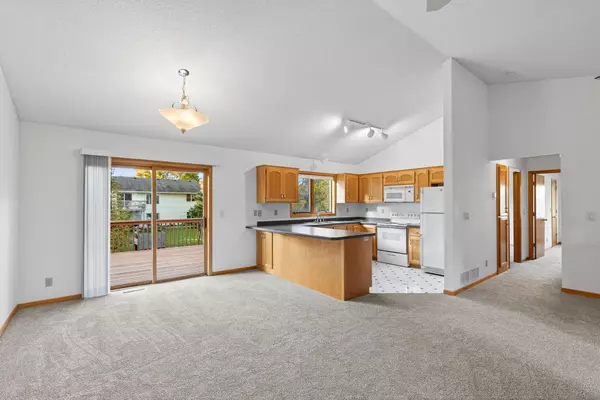 Apple Valley, MN 55124,14786 Hallmark DR