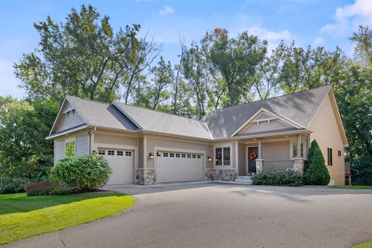 Chaska, MN 55318,389 Brickyard DR