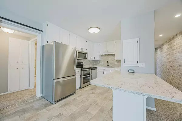 Detroit Lakes, MN 56501,315 Park Lake BLVD #414