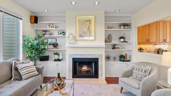 222 Groveland AVE, Minneapolis, MN 55403