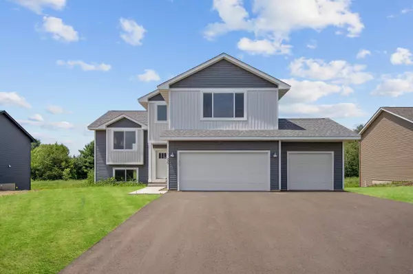 325 Aspen DR, Somerset, WI 54025