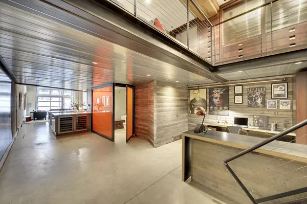 Minneapolis, MN 55401,801 Washington AVE N #104