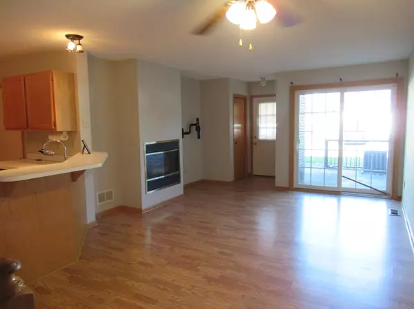 Woodbury, MN 55125,1850 Donegal DR #4