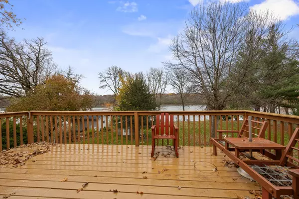 Sartell, MN 56377,348 Riverside AVE S