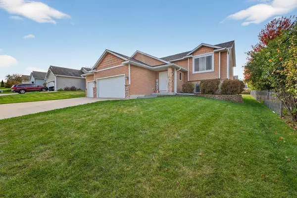 5307 54th AVE NW, Rochester, MN 55901