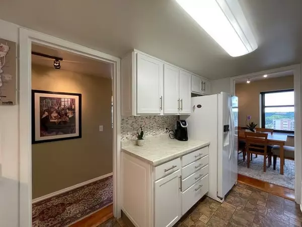 Rochester, MN 55902,207 5th AVE SW #1005