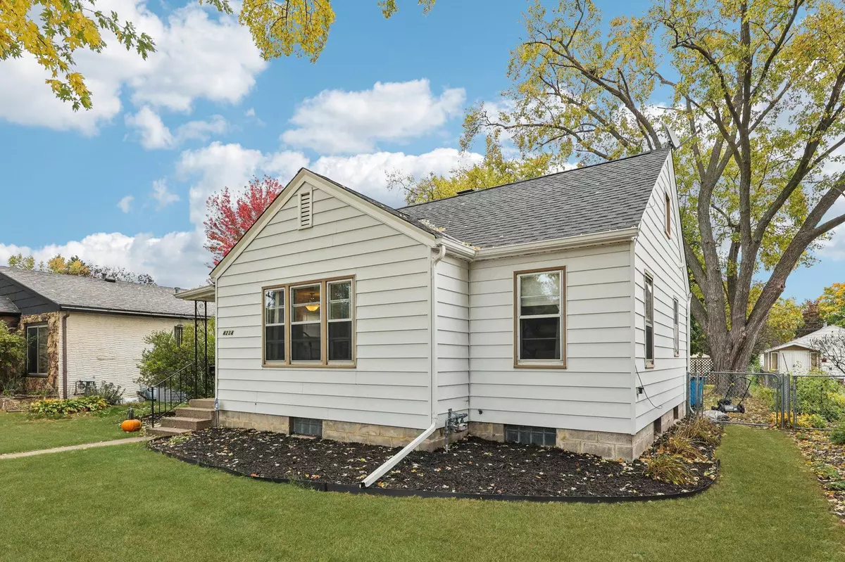 Robbinsdale, MN 55422,4234 Welcome AVE N