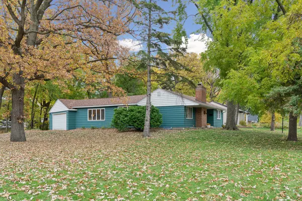 Golden Valley, MN 55422,3230 Lee AVE N