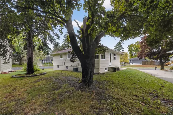 Rochester, MN 55906,2106 8th AVE NE