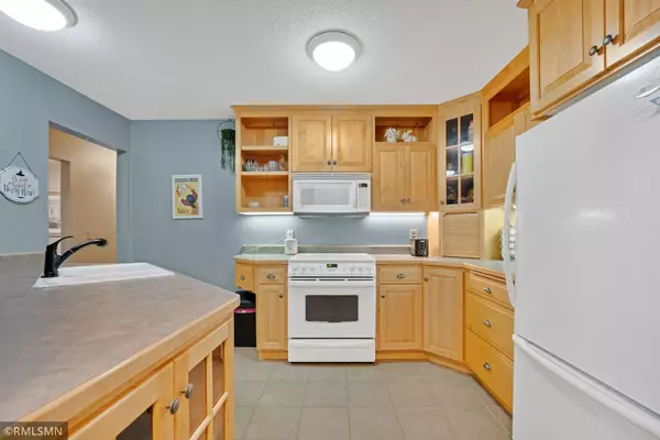 Plymouth, MN 55447,15805 26th AVE N #B