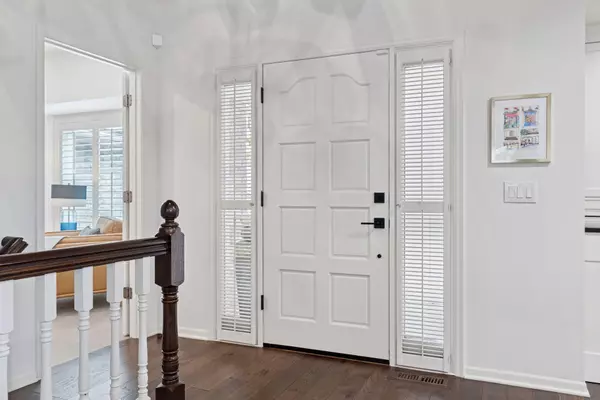 Edina, MN 55436,6110 Waterford CT S