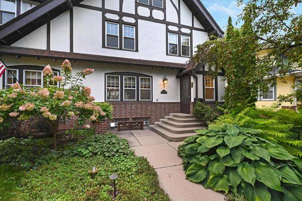 5024 Garfield AVE, Minneapolis, MN 55419