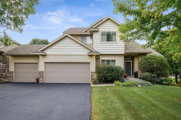 10609 Welcome DR N, Brooklyn Park, MN 55443
