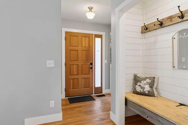 Lakeville, MN 55044,16413 Godson DR