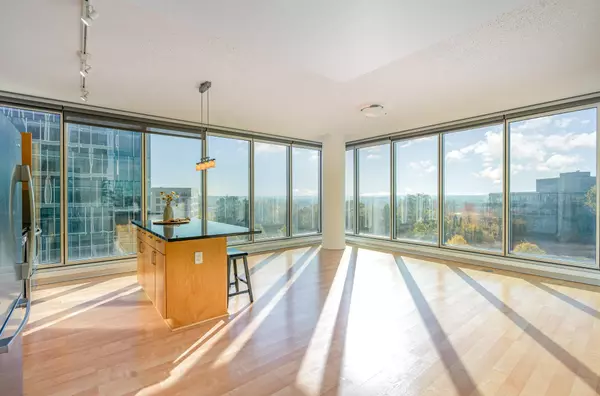 Bloomington, MN 55425,8161 33rd AVE S #606