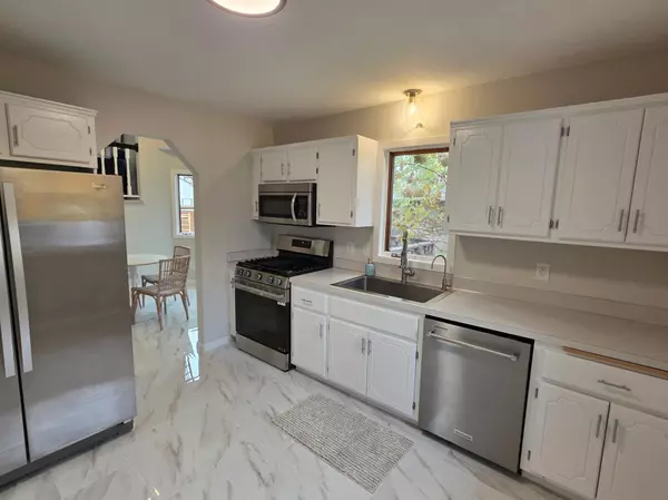 Coon Rapids, MN 55433,3074 121st AVE NW