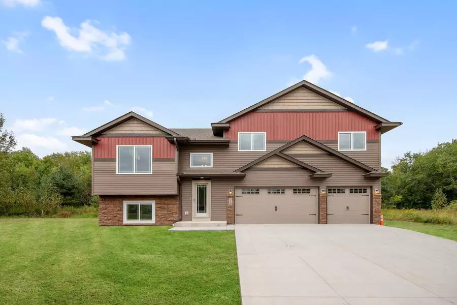 2125 Eagle ST, Rush City, MN 55069