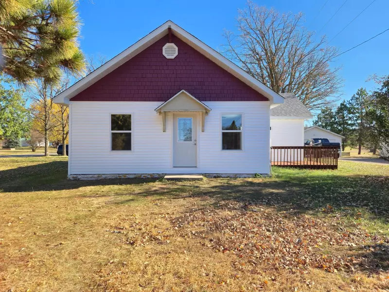 300 Central AVE S, Park Rapids, MN 56470