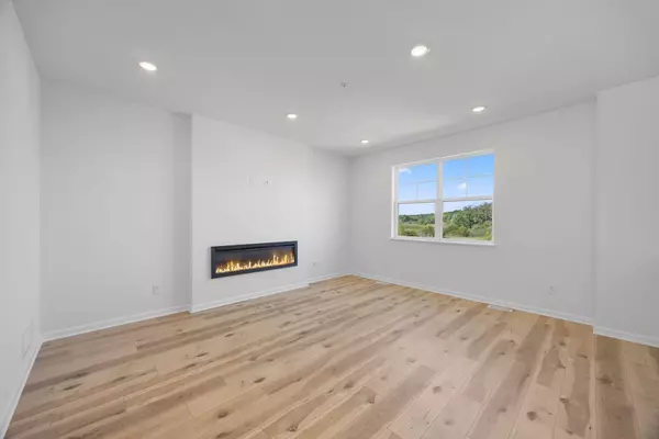 Victoria, MN 55318,10389 Birchwood CIR