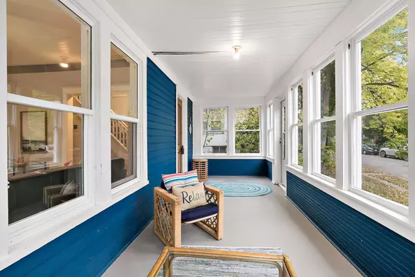 Minneapolis, MN 55411,2123 Sheridan AVE N