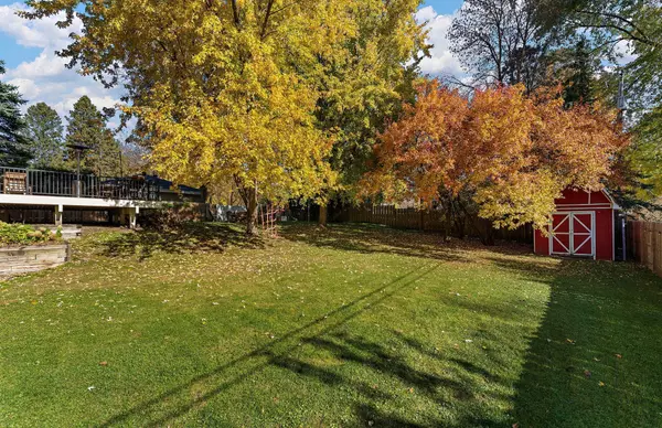 Chanhassen, MN 55331,6271 Cardinal AVE