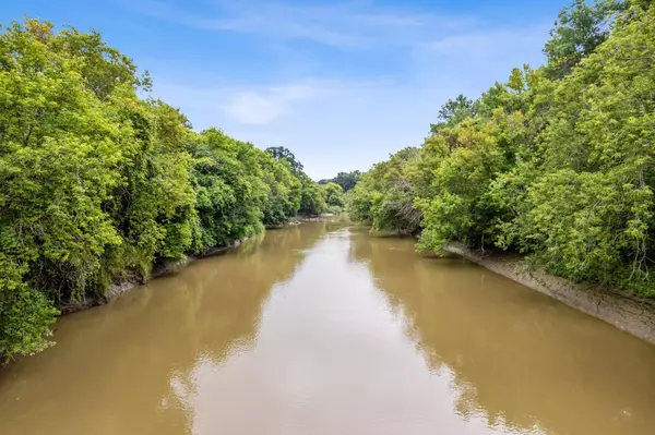 Horace, ND 58047,8178 Kirkwood DR