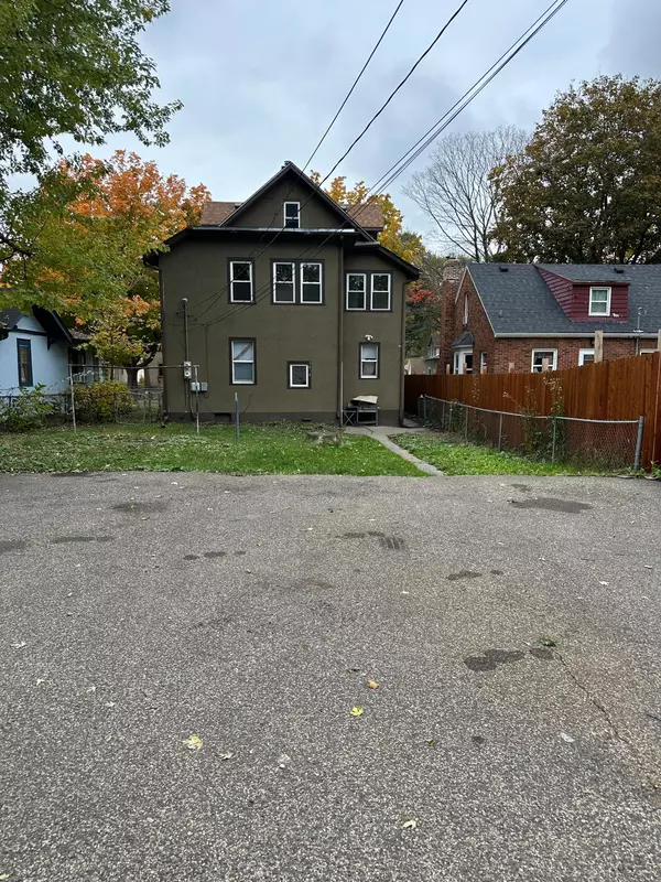 Minneapolis, MN 55412,3434 Oliver AVE N