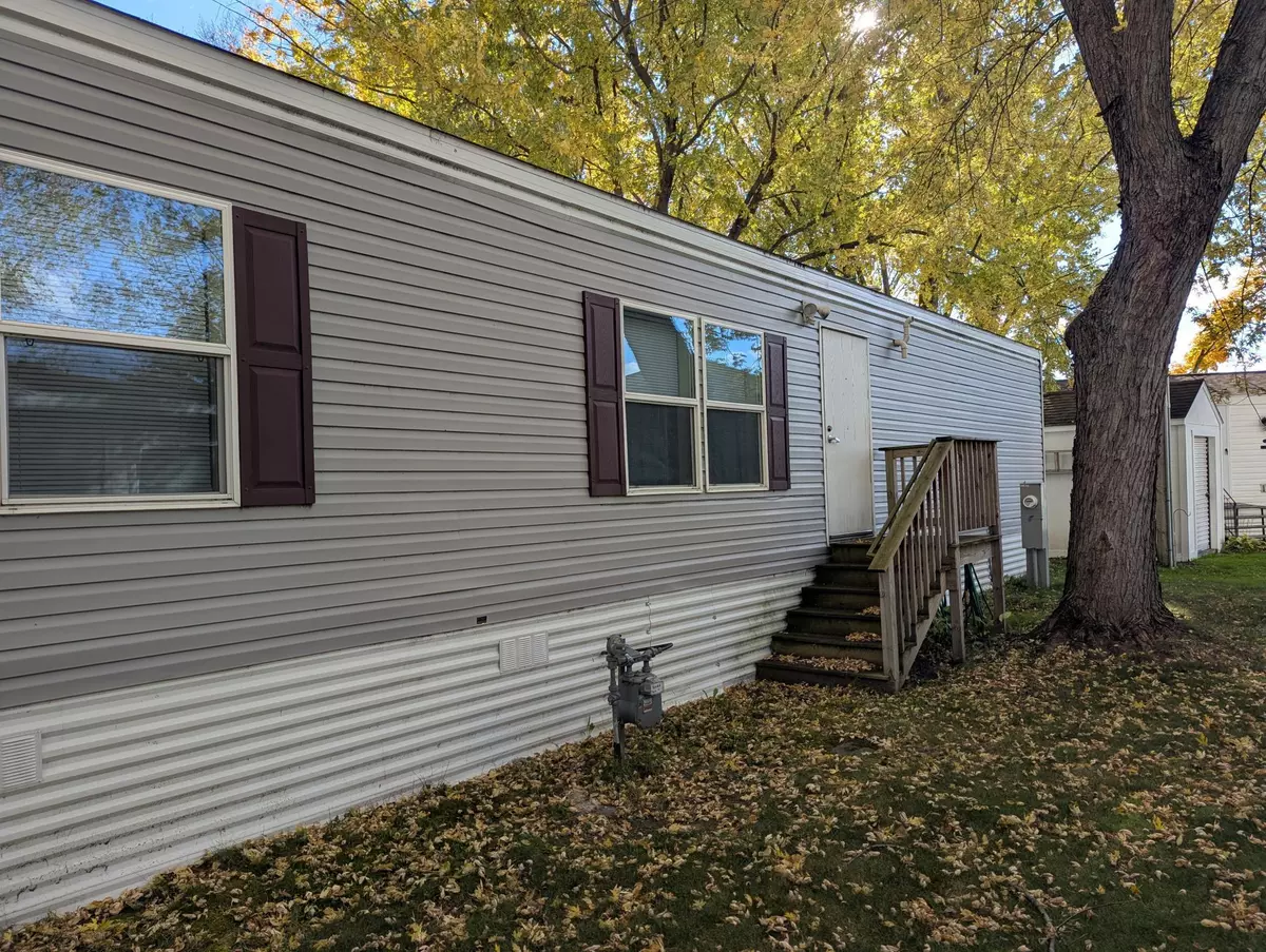 Forest Lake, MN 55025,46 Lee ST
