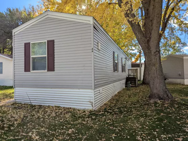 Forest Lake, MN 55025,46 Lee ST