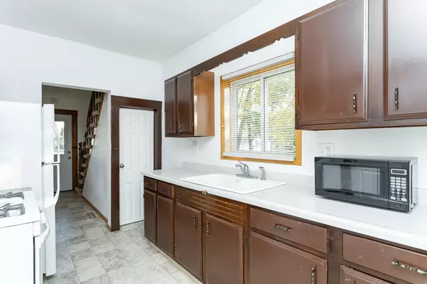 Hayfield, MN 55940,405 1st ST NW