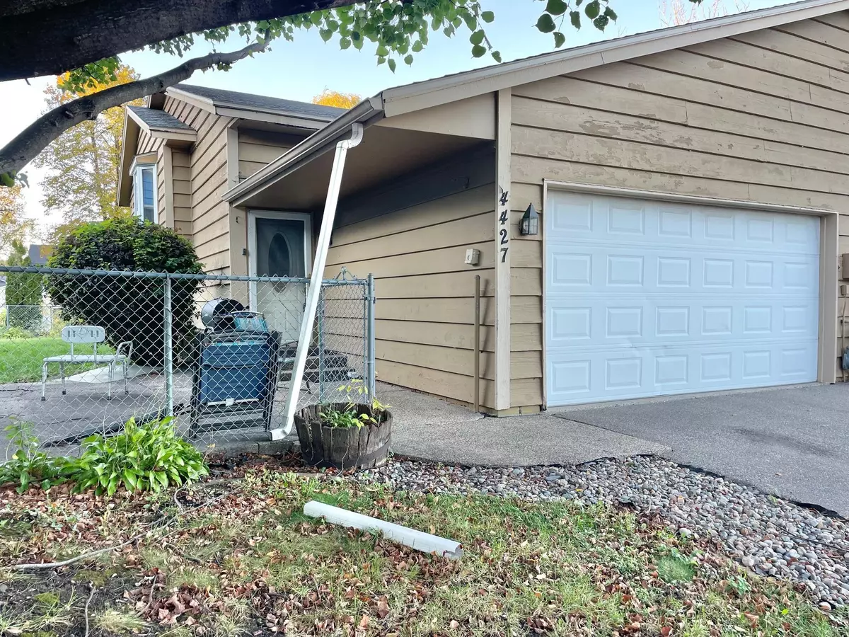 Eagan, MN 55122,4427 Cinnamon Ridge CIR