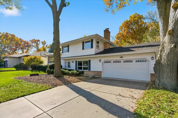 New Brighton, MN 55112,1640 29th AVE NW